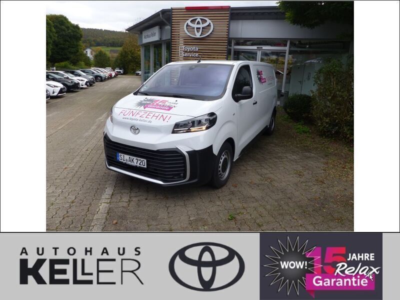 Weiß Gebraucht 2024 Toyota Proace Van | 28.960 € (Guter Preis) - Bild 1/4