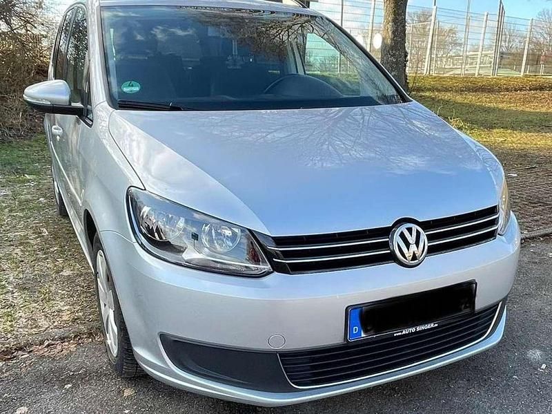 Gebraucht VW Touran Cross 140 PS (102 kW) 2014 Silber Van / Kleinbus