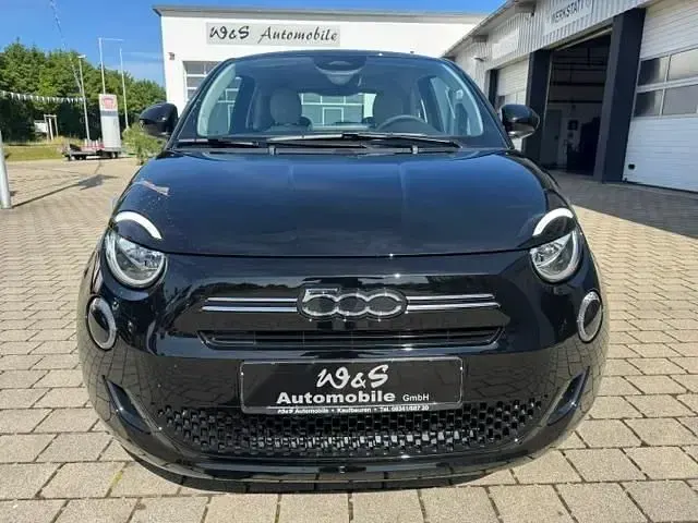 Neu Fiat 500 Icon 65 PS (47 kW) 2026 Blau Limousine