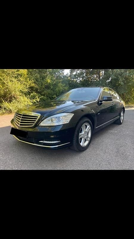 Schwarz Gebraucht 2010 Mercedes S350 Limousine | 7.499 € (Superpreis) - Bild 1/4