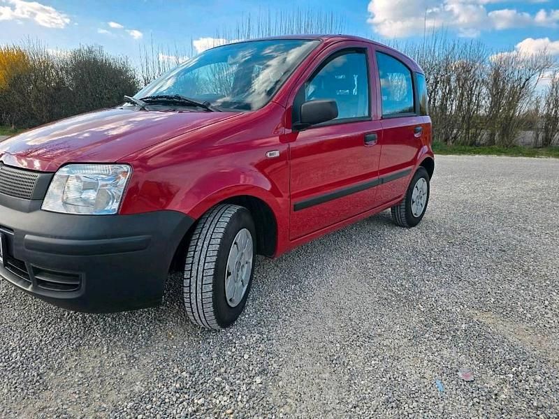 Gebraucht Fiat Panda 54 PS (39 kW) 2009 Rot Kleinwagen