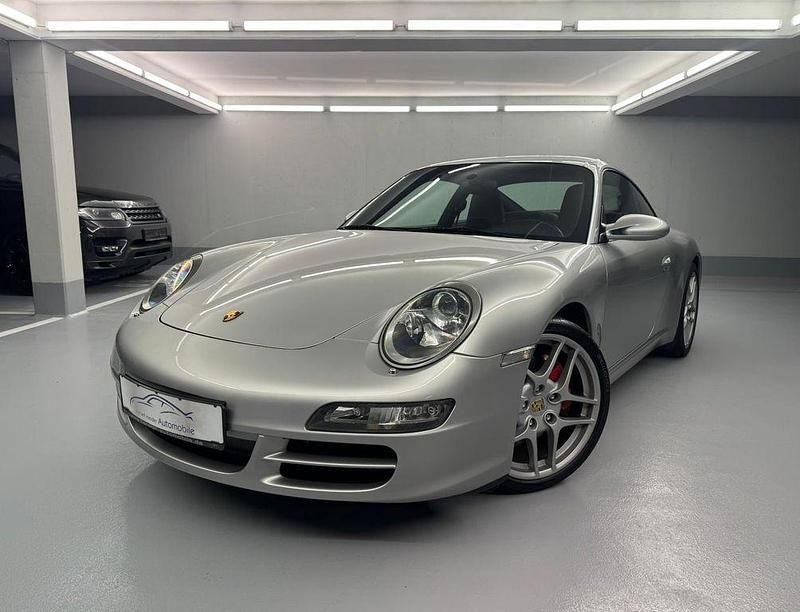 Silber Gebraucht 2008 Porsche 911 Carrera S Coupé | 46.500 € (Fairer Preis) - Bild 1/4