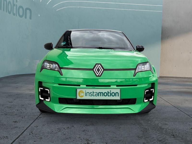 Grün Gebraucht 2024 Renault R5 Kleinwagen | 32.999 € - Bild 1/4