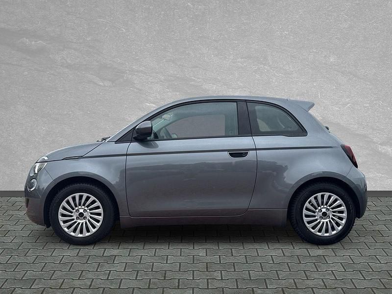 Gebraucht Fiat 500e Action 69 kW (95 PS) 2022 Mineral grau (met.lack.) Kleinwagen