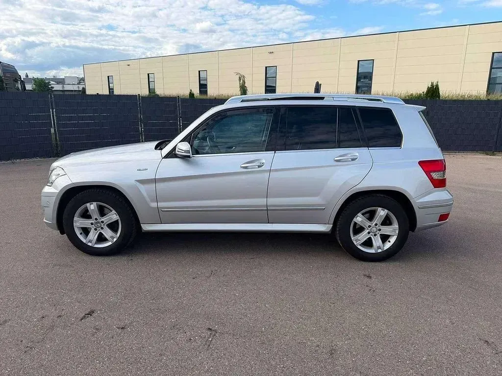 Gebraucht Mercedes GLK250 204 PS (150 kW) 2010 Silber SUV