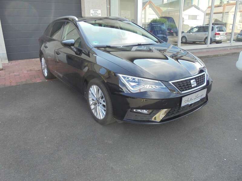 Schwarz Gebraucht 2020 Seat Leon ST Style Kombi | 14.990 € (Fairer Preis) - Bild 1/4