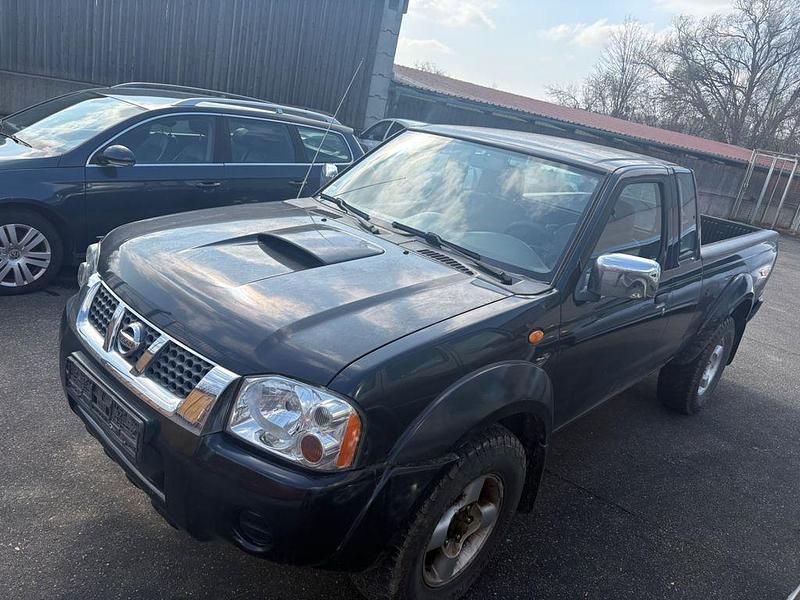 Gebraucht Nissan Navara 133 PS (97 kW) 2003 Schwarz Pickup