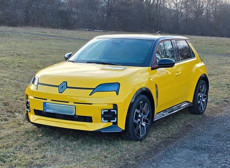Gelb Gebraucht 2025 Renault R5 Iconic Kleinwagen | 29.200 € (Superpreis) - Bild 1/4