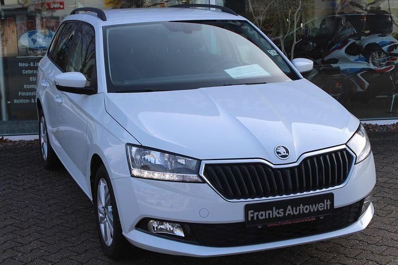 Gebraucht Skoda Fabia Ambition 95 PS (69 kW) 2023 Weiß Kleinwagen