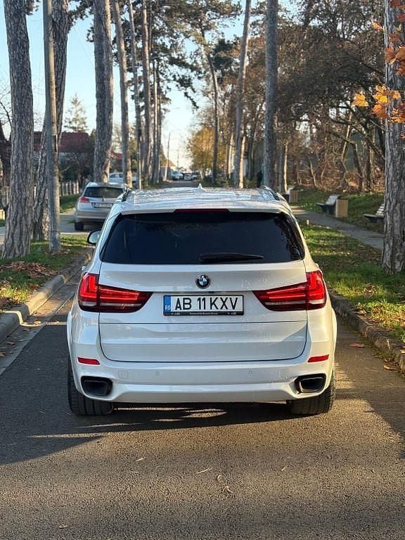 Gebraucht BMW X5 M50 Performance 381 PS (280 kW) 2016 Weiß SUV