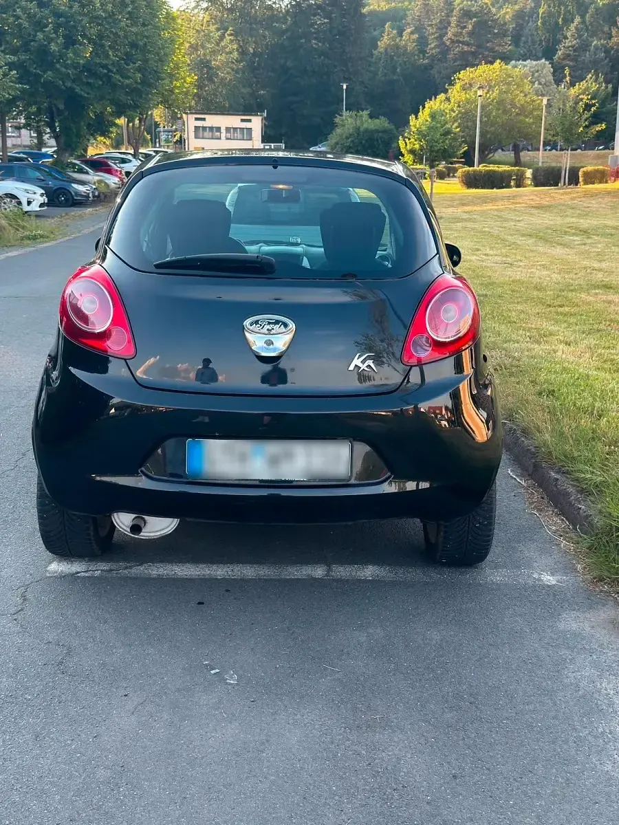 Gebraucht Ford Ka Titanium 69 PS (50 kW) 2010 Kleinwagen