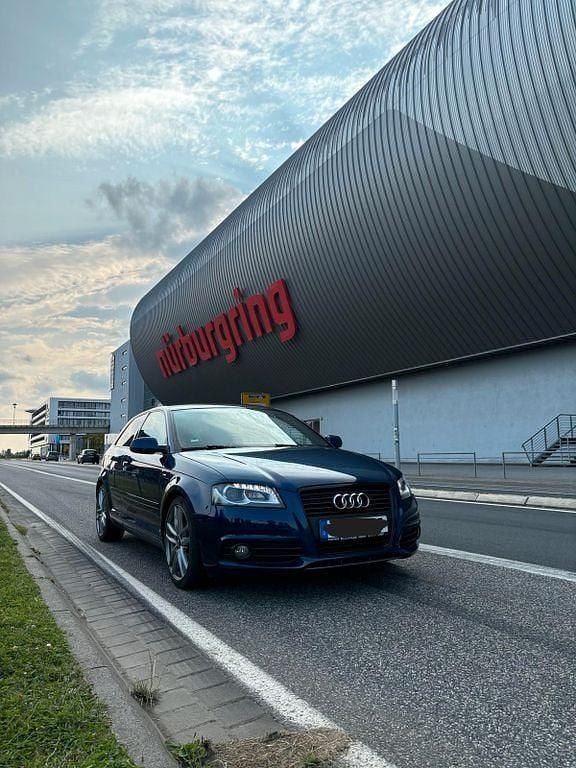 Gebraucht Audi A3 S-line plus 125 PS (91 kW) 2011 Blau Kleinwagen