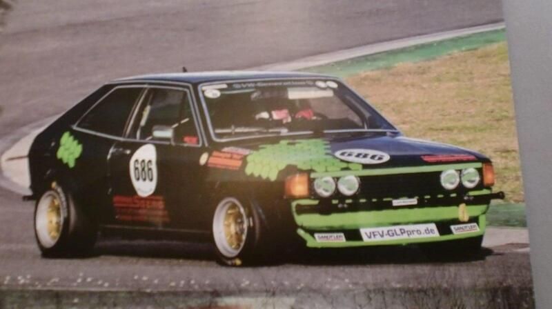 Grün Gebraucht 1977 VW Scirocco Coupé | 18.000 € - Bild 1/4