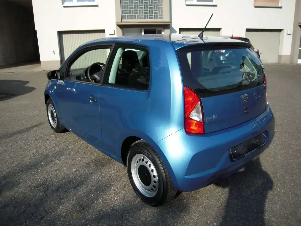 Gebraucht Seat Mii Reference 60 PS (44 kW) 2018 "costa" blau metallic Kleinwagen