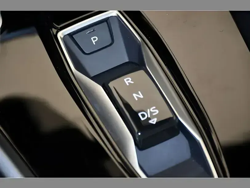 Gebraucht Audi A3 150 PS (110 kW) 2025 Weiss Limousine