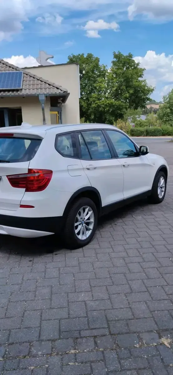 Gebraucht BMW X3 184 PS (135 kW) 2012 Weiß SUV