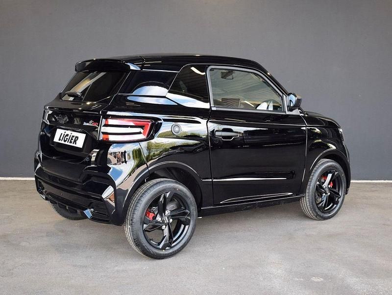 Neu Ligier JS50 2025 Schwarz Kleinwagen