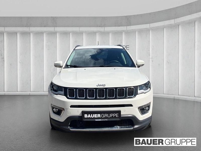 Gebraucht Jeep Compass Limited 120 PS (88 kW) 2019 Weiss SUV