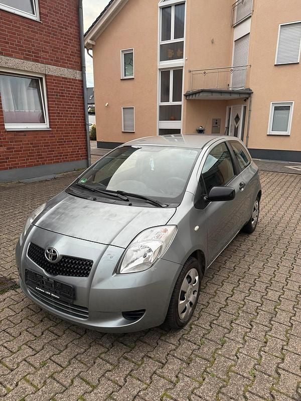Gebraucht 2006 Toyota Yaris Kleinwagen | 2.099 € (Guter Preis) - Bild 1/4