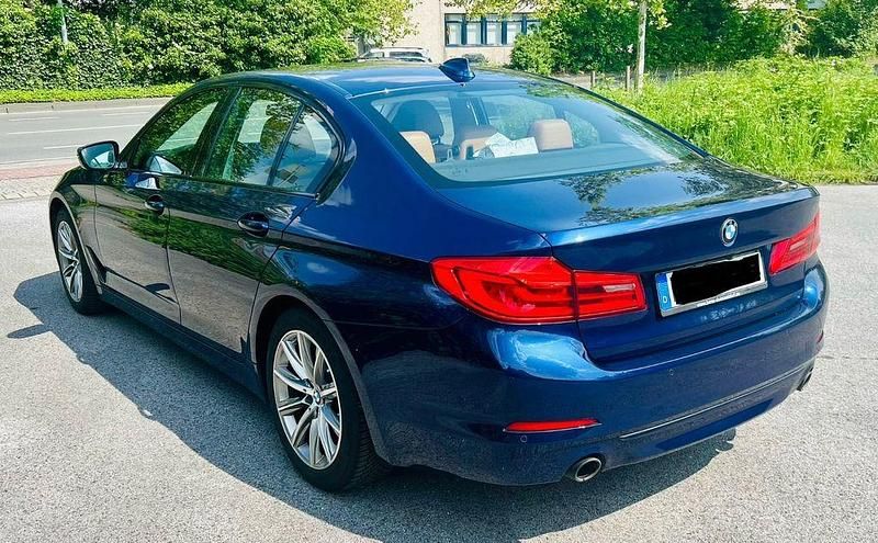 Gebraucht BMW 520 Efficient Dynamics 190 PS (139 kW) 2018 Blau Limousine