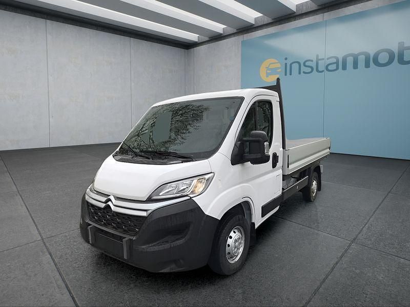 Weiß Gebraucht 2024 Citroën Jumper Van / Kleinbus | 33.799 € (Etwas zu teuer) - Bild 1/4