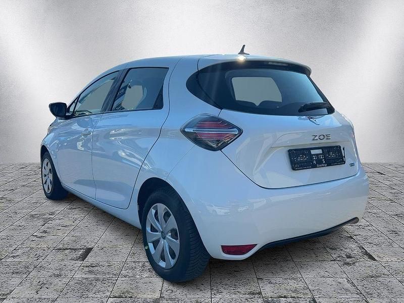 Używany Renault Zoe 50 kW (69 KM) 2020 Biały Hatchback