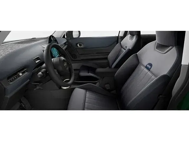 Gebraucht Mini John Cooper Works 156 PS (114 kW) 2024 Grün Kleinwagen