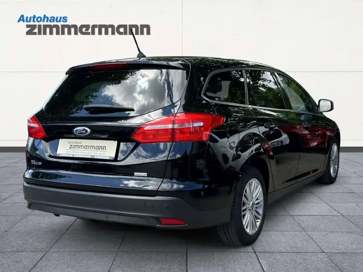 Gebraucht Ford Focus Cool & Connect 125 PS (91 kW) 2018 Iridiumschwarz metallic Kombi