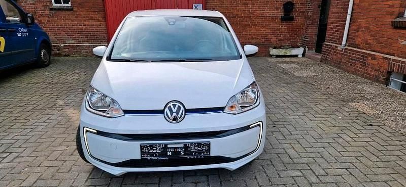 Second-hand VW e-up! R 58 kW (80 CP) 2017 Alb Hatchback