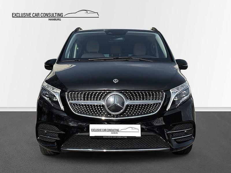 Gebraucht Mercedes V250 AMG line 190 PS (139 kW) 2022 Obsidianschwarz metallic Van / Kleinbus