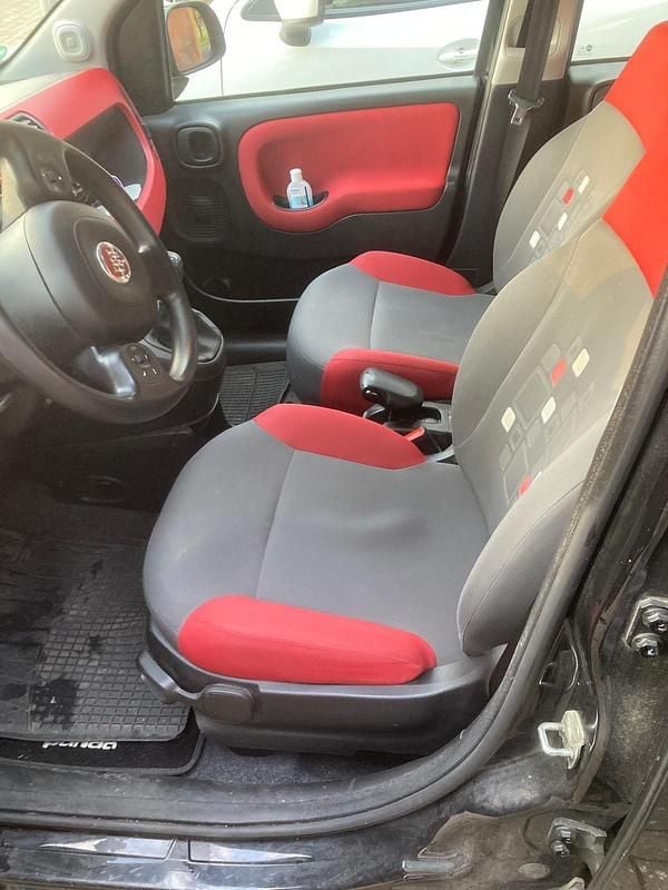 Gebraucht Fiat Panda Lounge 69 PS (50 kW) 2015 Schwarz Kleinwagen