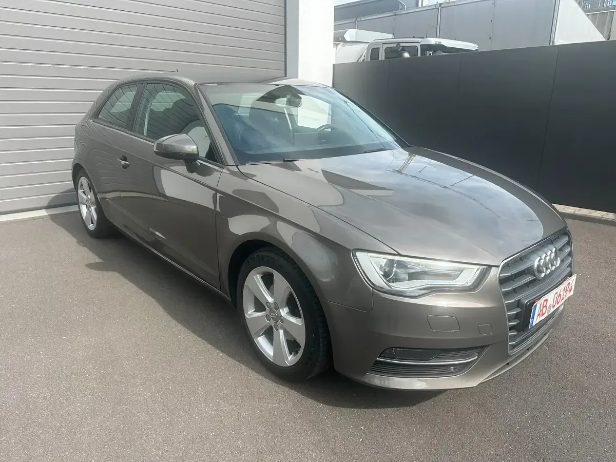 Gebraucht Audi A3 S-Line 150 PS (110 kW) 2013 Braun Kleinwagen