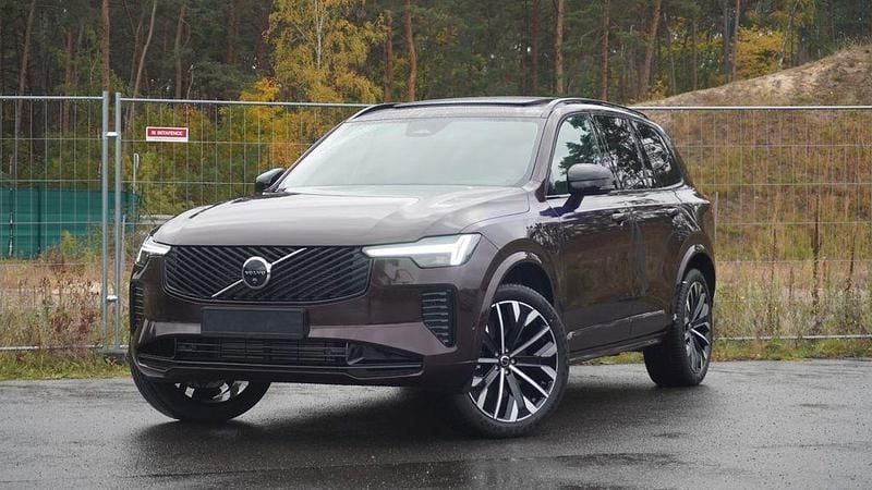 Gebraucht Volvo XC90 Plus 455 PS (334 kW) 2025 Rot SUV