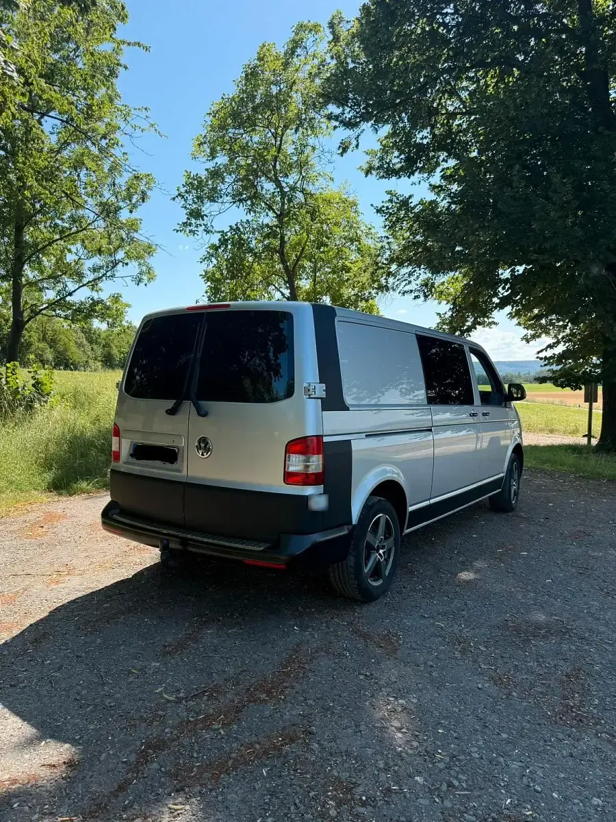 Gebraucht VW T5 140 PS (102 kW) 2012 Silber Van