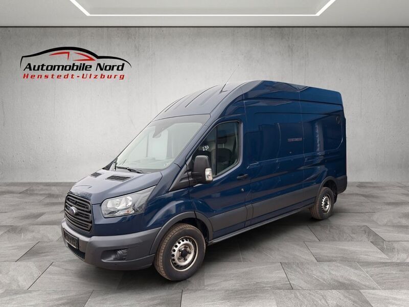 Blazerblau Gebraucht 2017 Ford Transit Van / Kleinbus | 13.900 € (Fairer Preis) - Bild 1/4