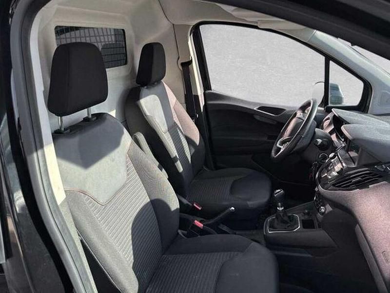 Gebraucht Ford Transit Sport 101 PS (74 kW) 2023 Schwarz (obsidian schwarz) Van