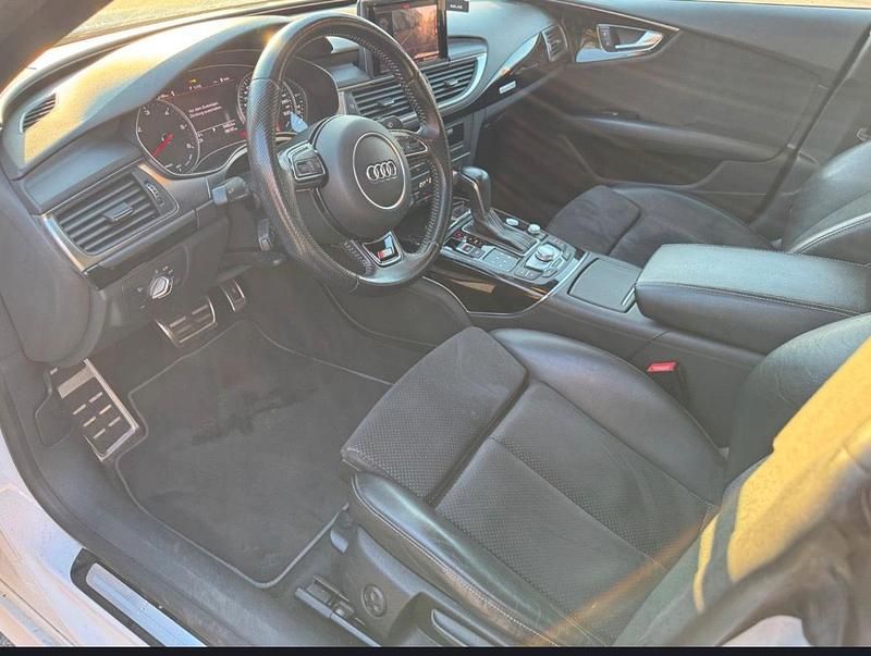 Gebraucht Audi A7 S-Line 218 PS (160 kW) 2015 Weiß Kleinwagen
