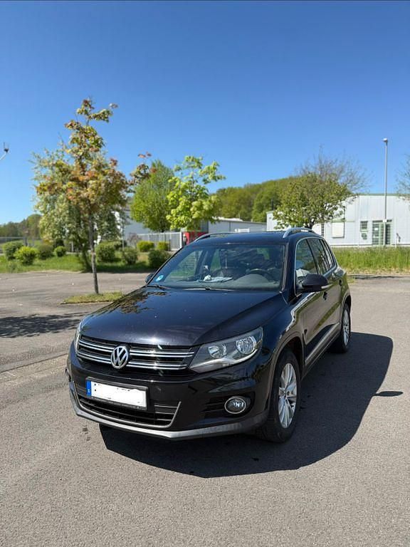 Gebraucht VW Tiguan Life 177 PS (130 kW) 2014 Schwarz SUV