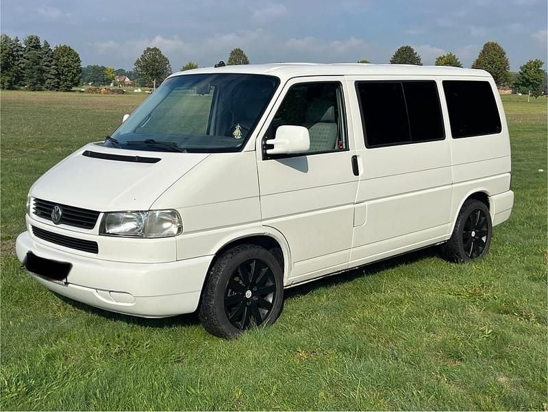Second-hand VW T4 102 CP (75 kW) 1999 Alb Van