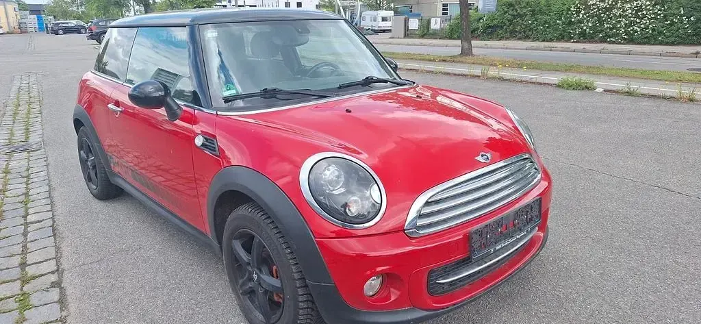 Käytetty Mini Cooper 122 HP (89 kW) 2012 Punainen Viistoperä