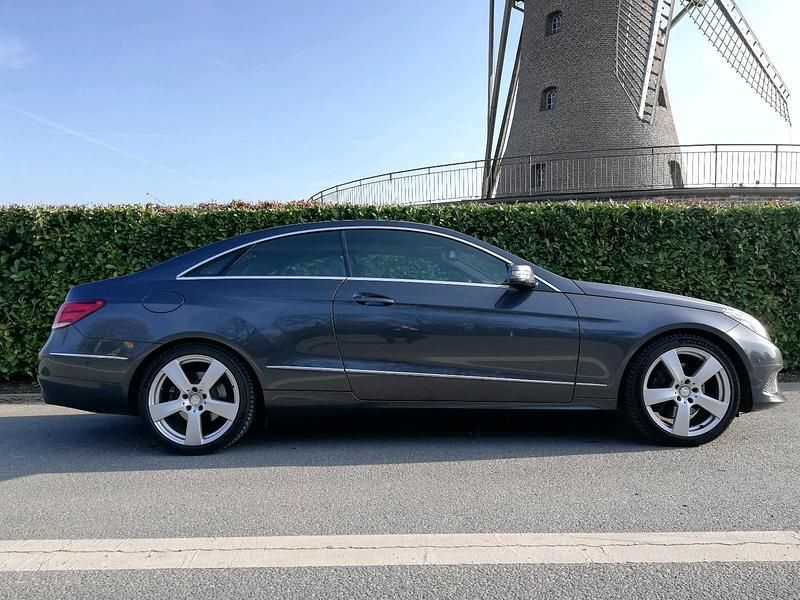 Second-hand Mercedes E250 211 CP (155 kW) 2013 Gri Coupe