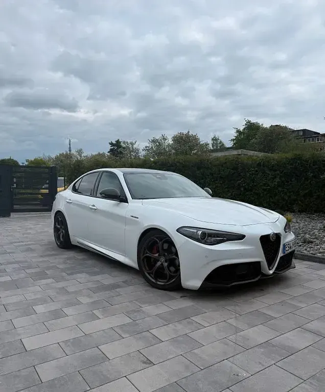 Gebraucht Alfa Romeo Giulia Veloce 280 PS (205 kW) 2019 Weiß Limousine