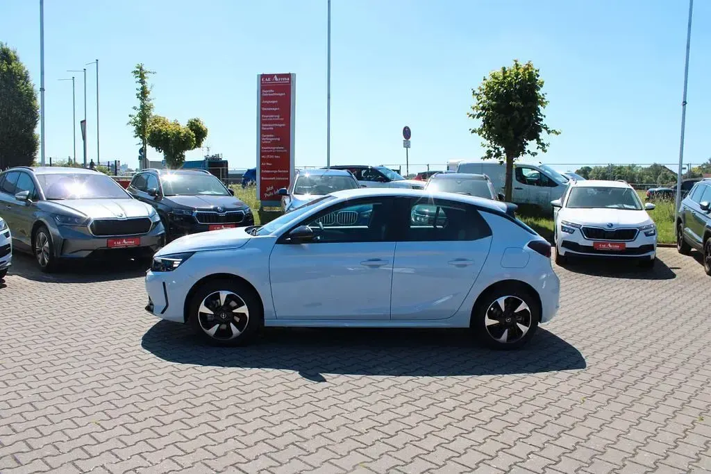 Neu Opel Corsa-e Edition 100 kW (136 PS) 2026 Weiß Kleinwagen