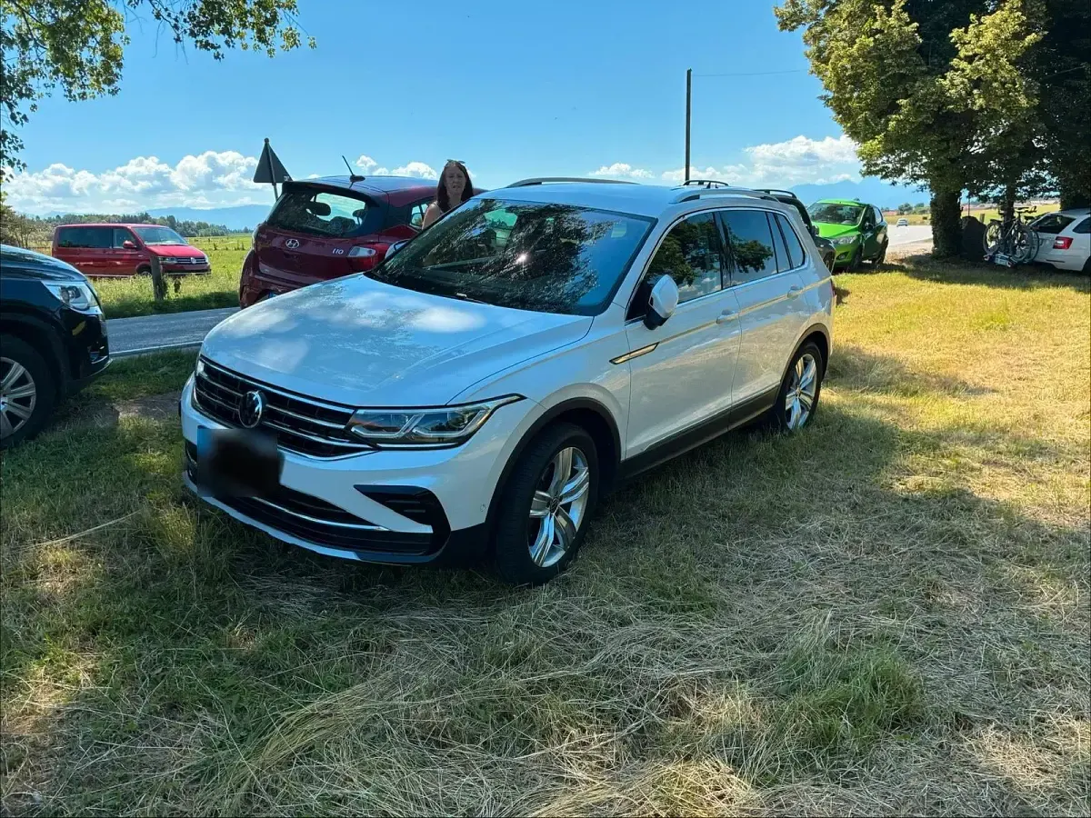 Gebraucht VW Tiguan Elegance 150 PS (110 kW) 2021 Weiß SUV