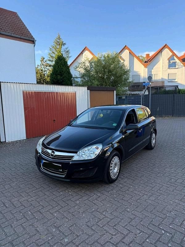 Schwarz Gebraucht 2009 Opel Astra Eco Kleinwagen | 1.750 € (Fairer Preis) - Bild 1/4
