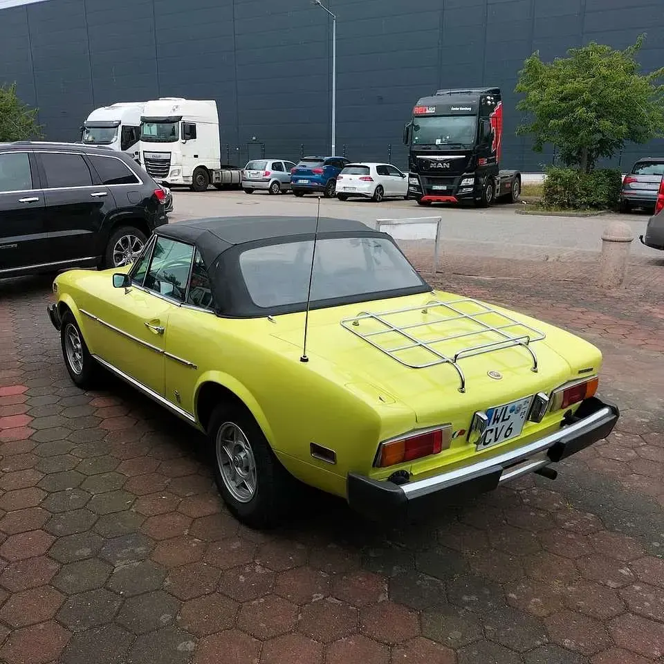 Gebraucht Fiat 124 Spider 82 PS (60 kW) 1977 Gelb Cabrio