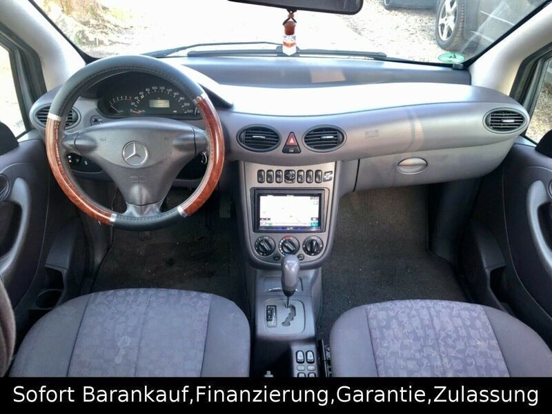 Gebraucht Mercedes A160 102 PS (75 kW) 2003 Silber metallic Limousine