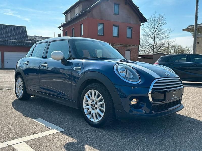 Gebraucht Mini Cooper Chili 136 PS (100 kW) 2015 Blau Kleinwagen