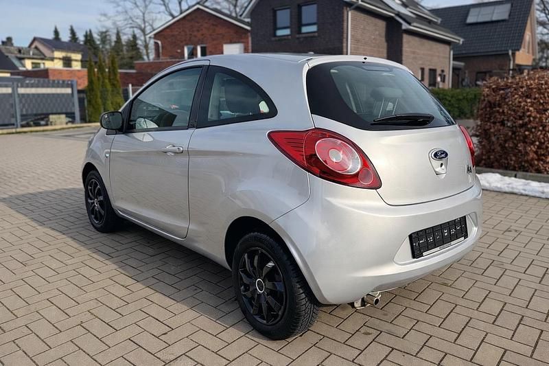 Gebraucht Ford Ka 69 PS (50 kW) 2008 Silber Kleinwagen
