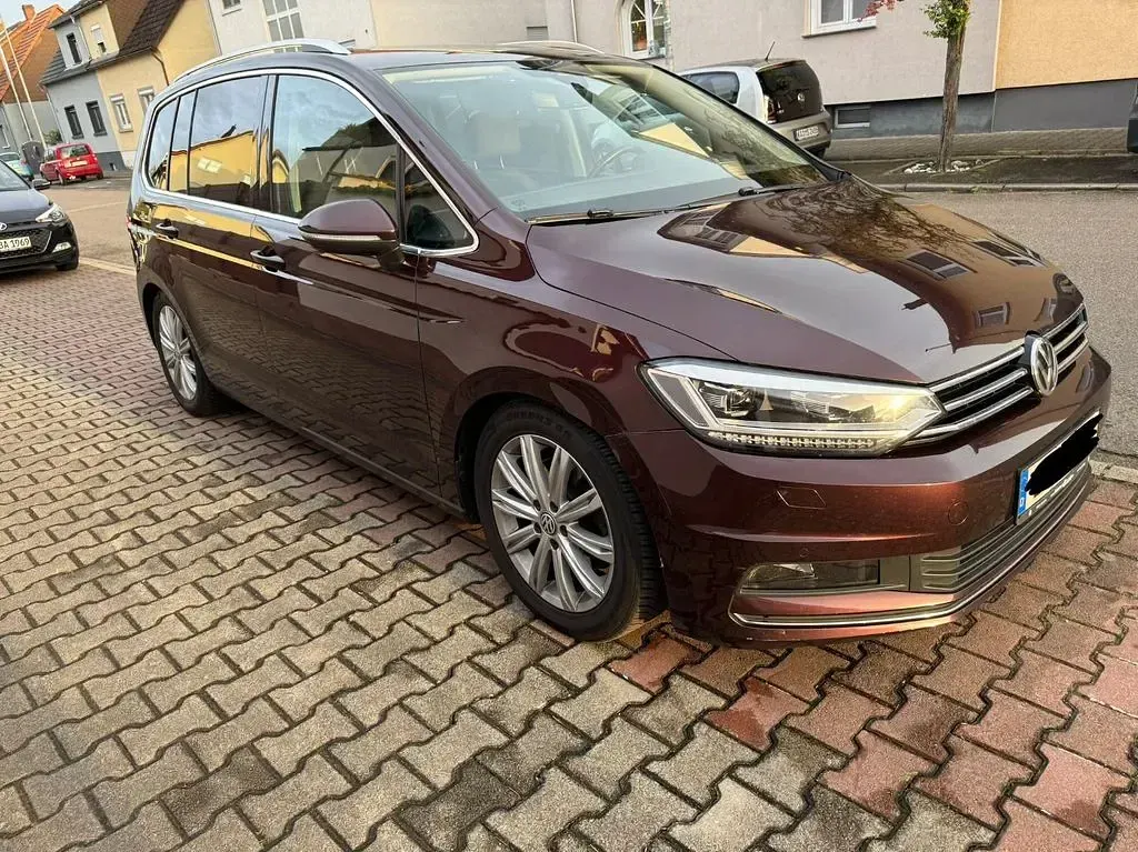 Gebraucht VW Touran Join 150 PS (110 kW) 2018 Braun Van / Kleinbus